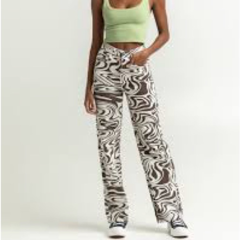 Brand new Girls RSQ Swirl pants